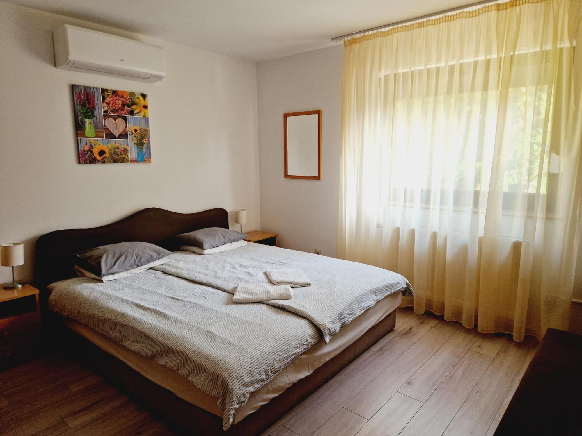 バラトンフレド Balaton Panzio Fuered Bed & Breakfast エクステリア 写真